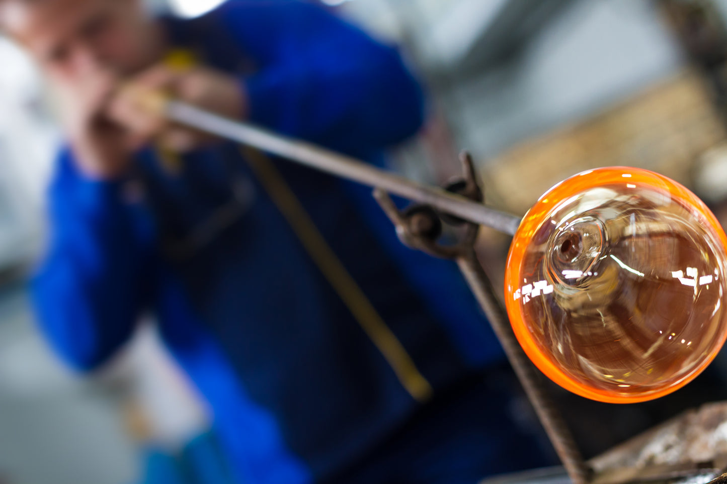 60-Min Glass Blowing Class